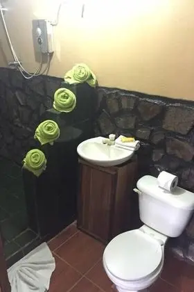 Economy Dört Kişilik Oda, 2 Büyük (Queen) Boy Yatak, Sigara İçilmez