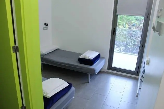 Tek Büyük Yataklı Oda, Balkon