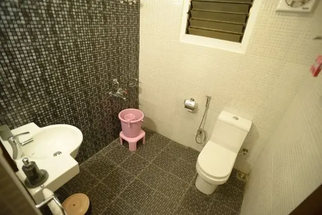 Deluxe Tek Büyük Yataklı Oda, Balkon, Tepe Manzaralı