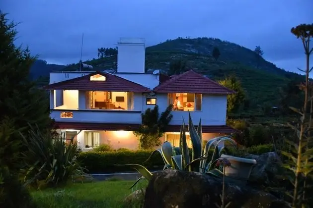 Luxury Tek Büyük Yataklı Oda, 1 En Büyük (King) Boy Yatak, Veranda, Dağ Manzaralı