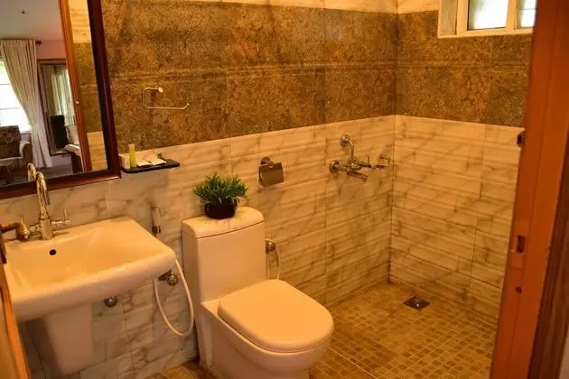 Luxury Tek Büyük Yataklı Oda, 1 En Büyük (King) Boy Yatak, Veranda, Dağ Manzaralı