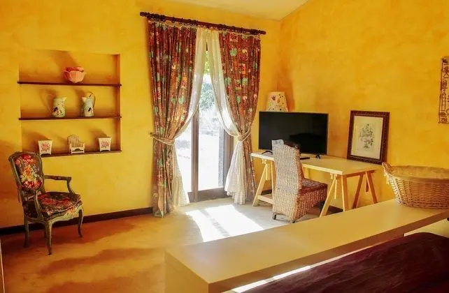 Tek Büyük Yataklı Oda, Bahçe Manzaralı