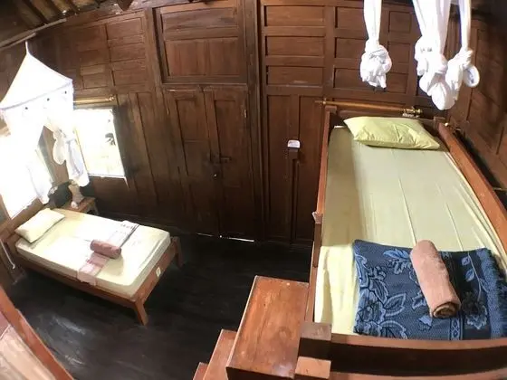 6-Bed Mixed Dormitory
