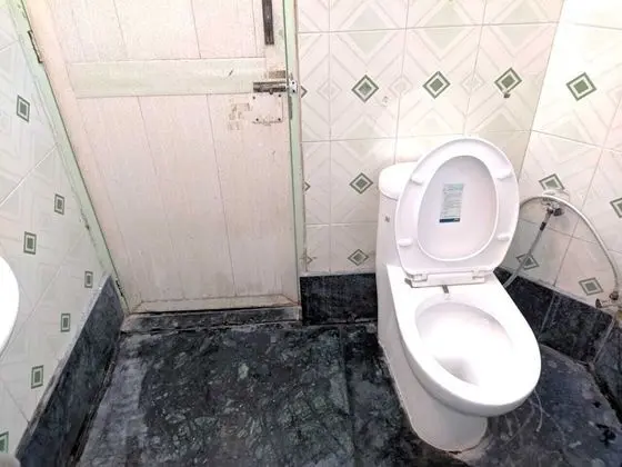 Üç Kişilik Oda