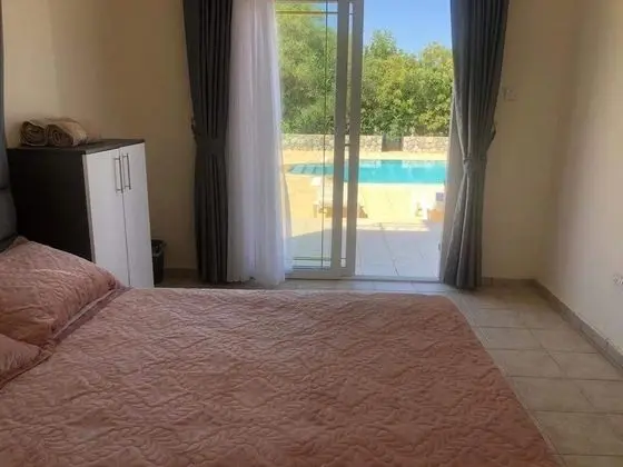 Villa, 4 Yatak Odası, Kişiye Özel Havuzlu