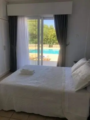 Villa, 4 Yatak Odası, Kişiye Özel Havuzlu