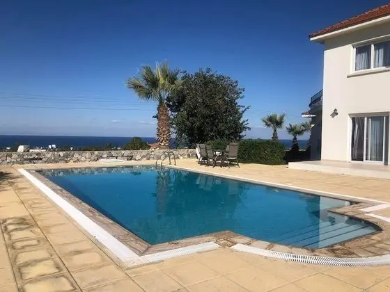 Villa, 4 Yatak Odası, Kişiye Özel Havuzlu
