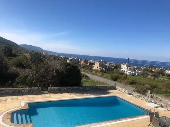 Villa, 4 Yatak Odası, Kişiye Özel Havuzlu