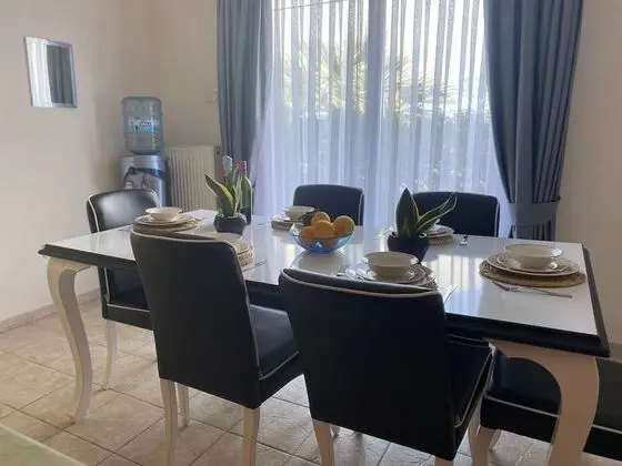 Villa, 4 Yatak Odası, Kişiye Özel Havuzlu