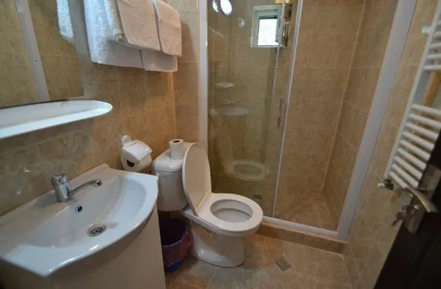 Çift ​​kişilik Standard