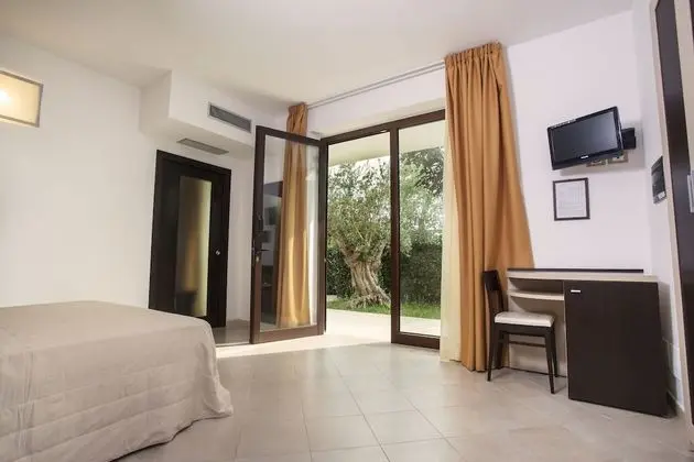 Junior Süit, Veranda