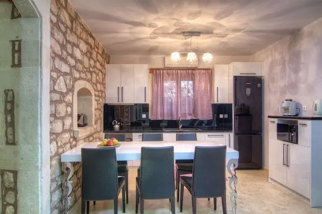 Villa, 3 Yatak Odası, Kişiye Özel Havuzlu