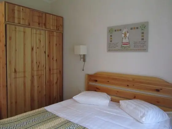 Standard Tek Büyük Yataklı Oda