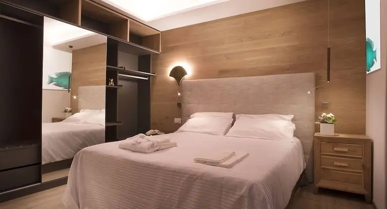 Standard Tek Büyük veya İki Ayrı Yataklı Oda