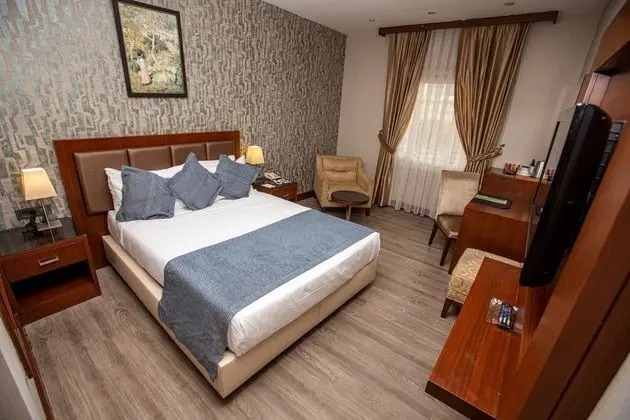 Deluxe Çift Kişilik Oda