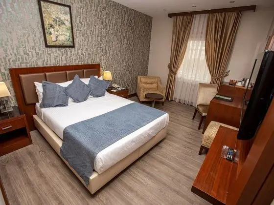Deluxe Çift Kişilik Oda