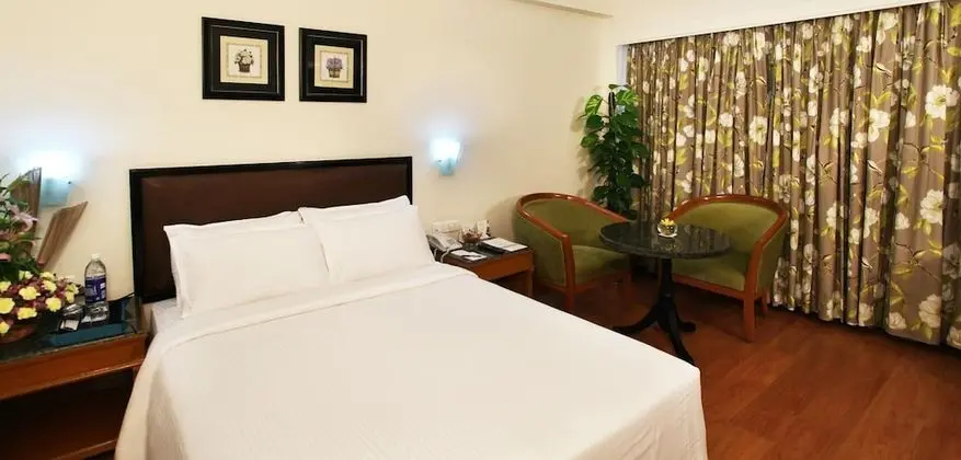 Business Club Room