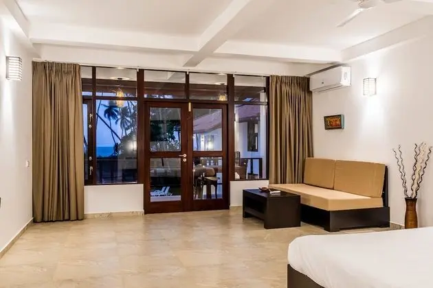 Deluxe Tek Büyük Yataklı Oda, Balkon, Deniz Manzaralı