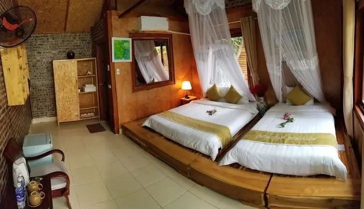 Comfort Üç Kişilik Oda, 1 Yatak Odası, Balkon, Bahçe Manzaralı