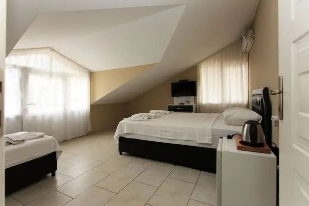 Family Çatı Katı (Loft) ( Five Pax)