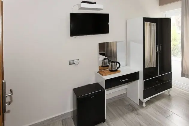 Standard Tek Büyük veya İki Ayrı Yataklı Oda