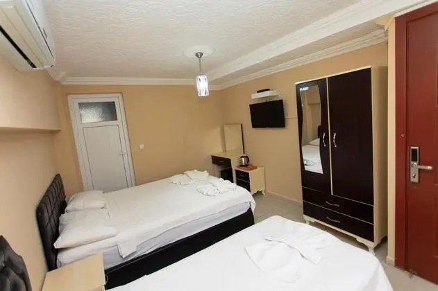 Triple Oda - Balkonlu, Bahçe Manzaralı
