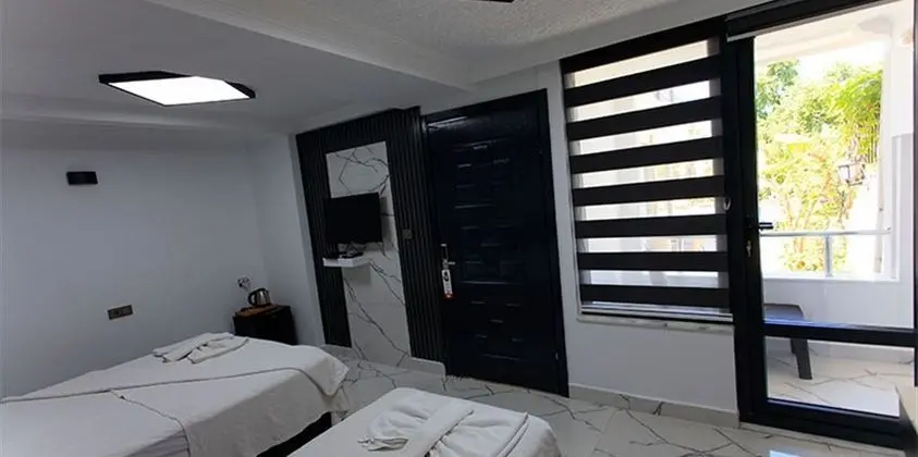 Triple Suite Oda