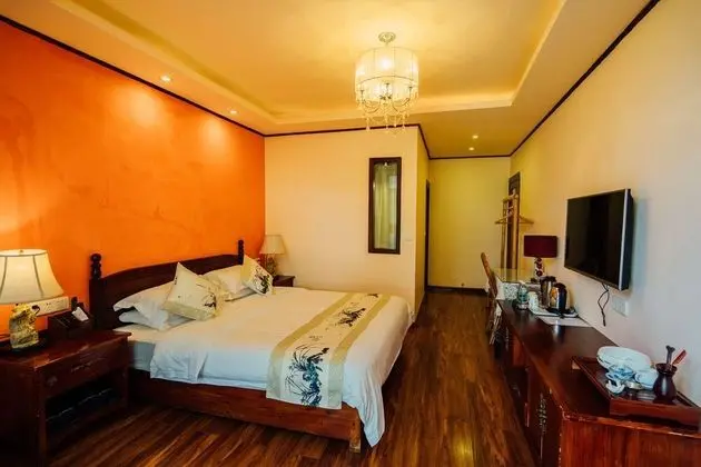 Premier Tek Büyük Yataklı Oda, 1 Yatak Odası, Balkon, Dağ Manzaralı
