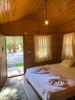 Green Natural Deluxe Bungalow