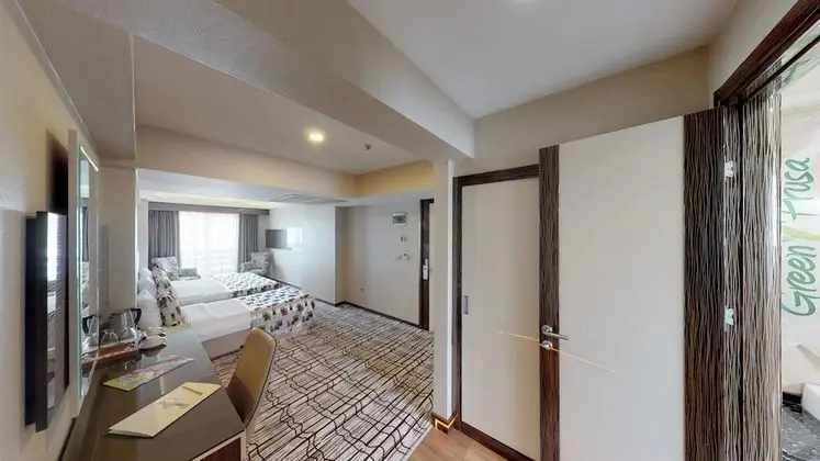 Connected Family Room