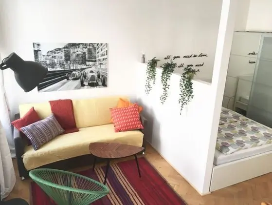 Apartment Top 25 (incl. EUR60 Cleaning, Towel+Linen Fee)