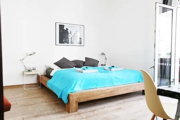 Comfort Tek Büyük Yataklı Oda, Ortak Banyo