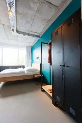 Design Çatı Katı (Loft), 1 En Büyük (King) Boy Yatak, Küçük Mutfak