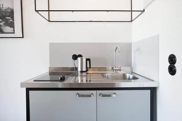 Design Çatı Katı (Loft), 1 En Büyük (King) Boy Yatak, Küçük Mutfak