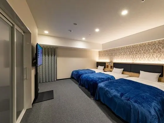 Üç Kişilik Oda, Sigara İçilmez (Accessible, with 3 Single Beds)
