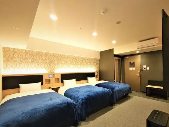 Üç Kişilik Oda, Sigara İçilmez (Accessible, with 3 Single Beds)