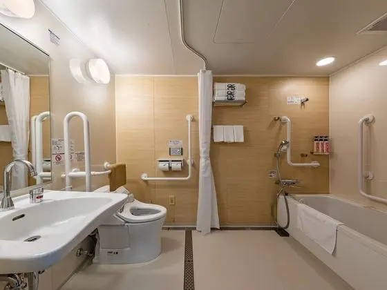 Üç Kişilik Oda, Sigara İçilmez (Accessible, with 3 Single Beds)