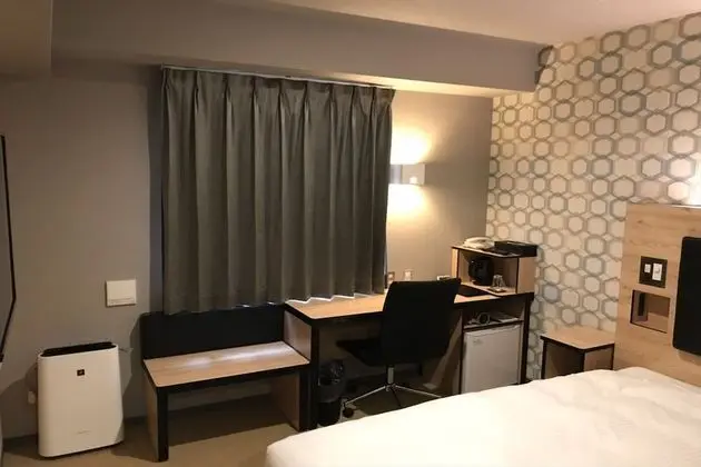 Tek Kişilik Oda, 1 Çift Kişilik Yatak, Sigara İçilmez