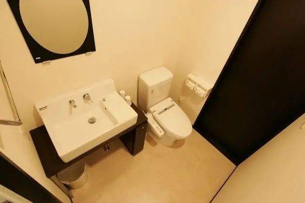 Oda, Sigara İçilmez (Semi Double, Unit Bath)