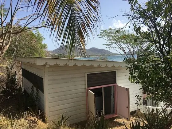 Kır Evi, 1 Büyük (Queen) Boy Yatak, Okyanus Manzaralı