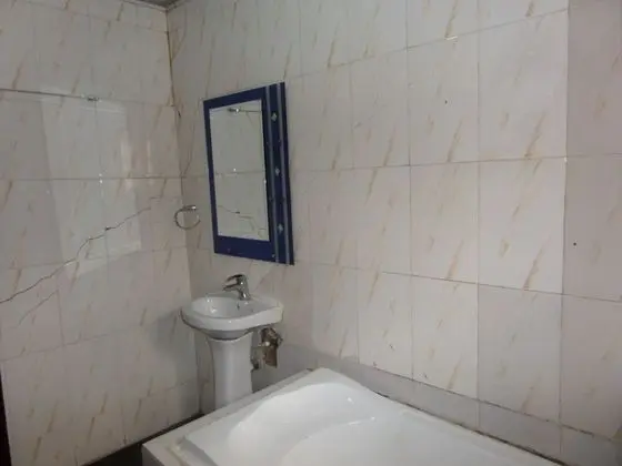 Standard Oda, 1 Büyük (Queen) Boy Yatak