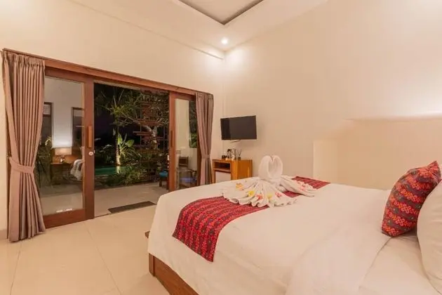 Deluxe Tek Büyük Yataklı Oda, Bahçe Manzaralı