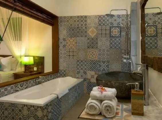Superior Tek Büyük veya İki Ayrı Yataklı Oda, Bahçe Manzaralı