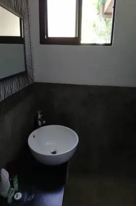 Shipping Container Triple room with Terrace Poolside