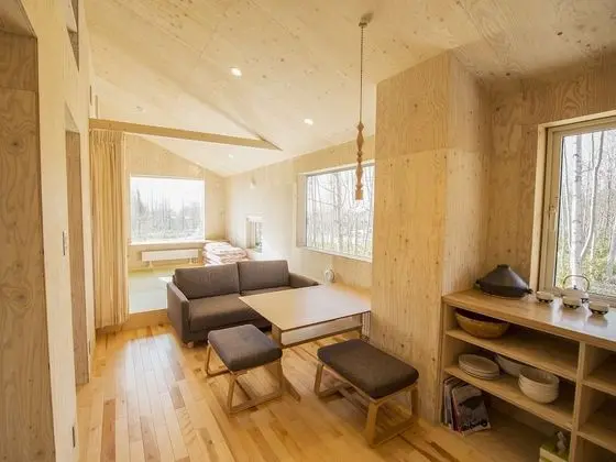 Ev (Private Vacation)
