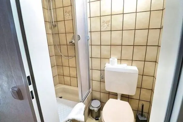 Standard Tek Büyük veya İki Ayrı Yataklı Oda