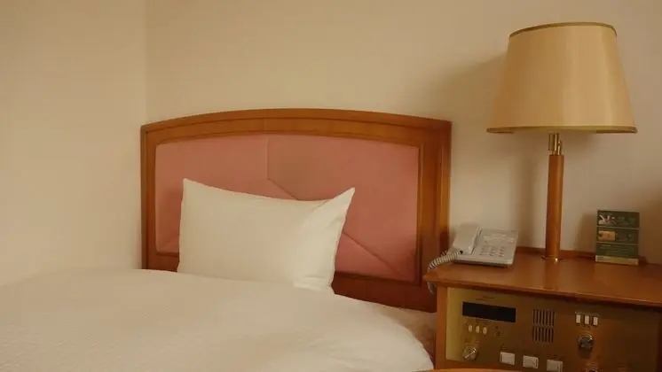 İki Ayrı Yataklı Oda, Sigara İçilebilir (Small, Consecutive Stay)