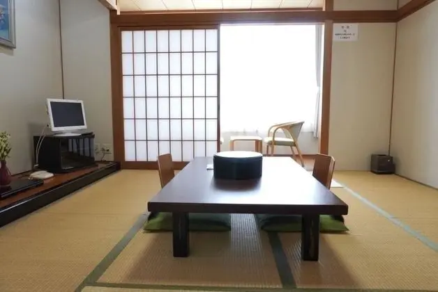 Traditional Oda (Japanese Style, for 4 Guests)