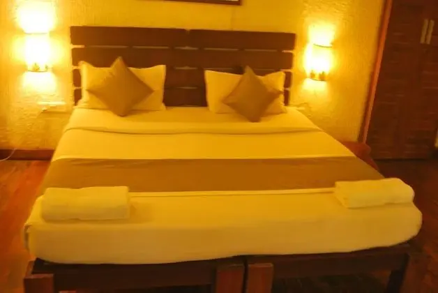 Luxury Tek Büyük Yataklı Oda