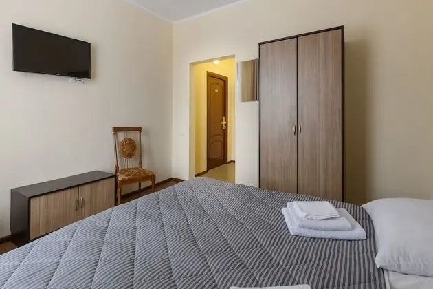 Standard Tek Büyük Yataklı Oda